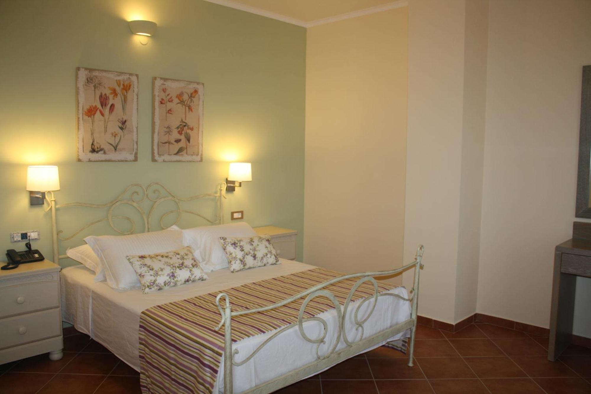 Sivota Gold Aparthotel Phòng bức ảnh