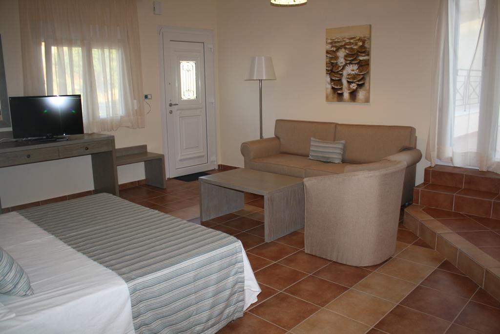 Sivota Gold Aparthotel Phòng bức ảnh
